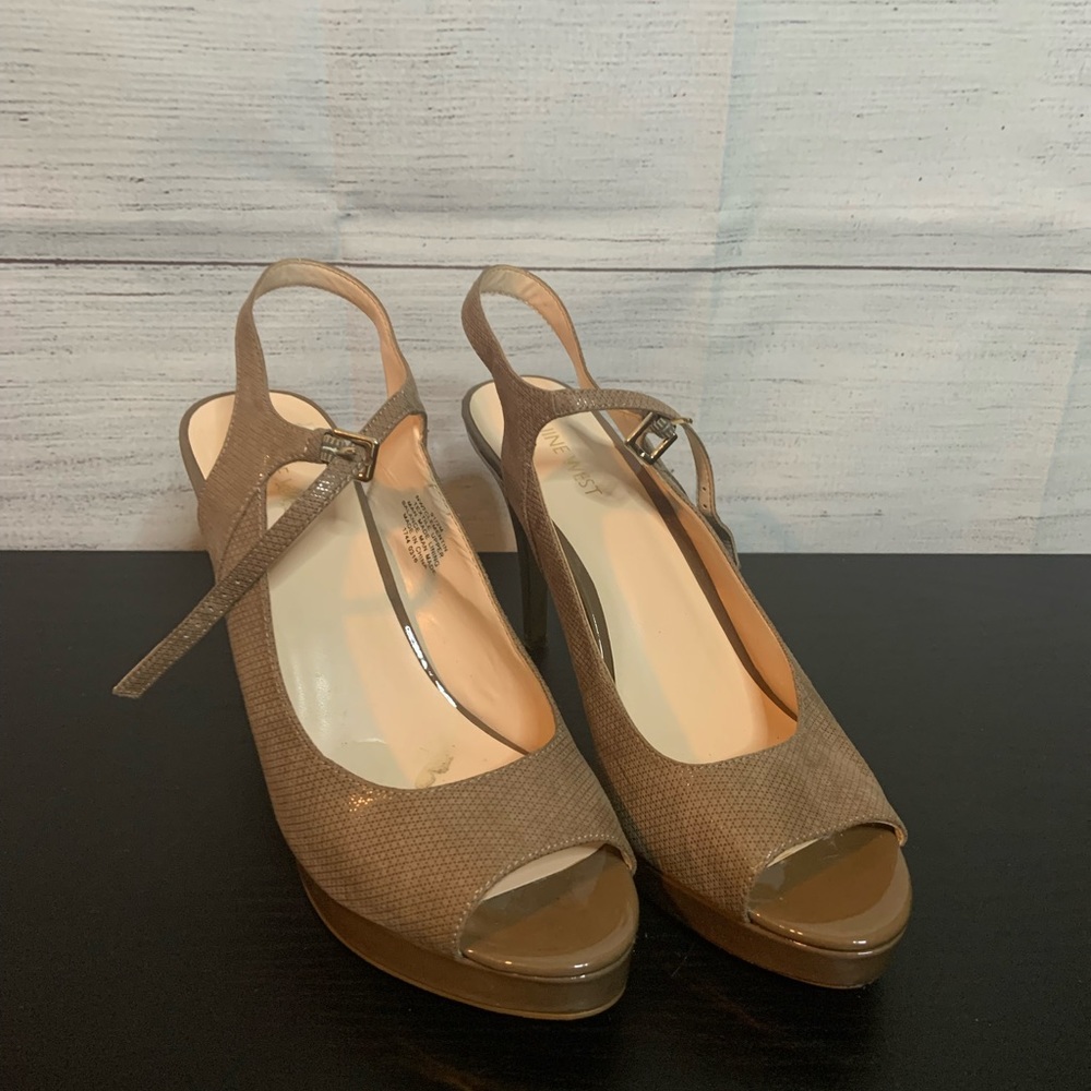 Brown Nine West Open Toed Pump (9 1/2)
